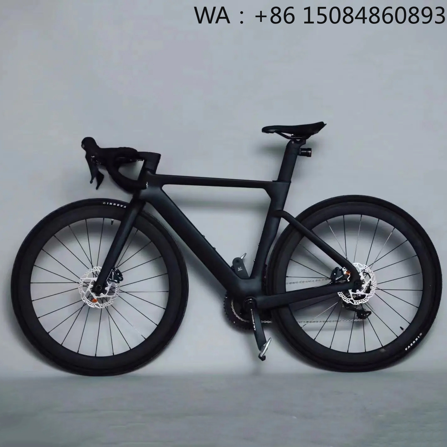 Carbon Bike Frame - เฟรมจักรยานเสือหมอบ T800 หลายขนาด วัสดุคาร์บอนไฟเบอร์ ดีไซน์ดิสก์เบรกและแกนทรูเอ็กเซล ใช้ได้กับชุดเกียร์มาตรฐาน