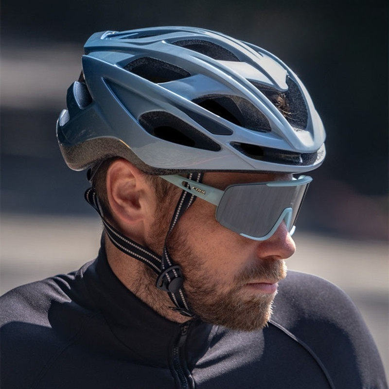 หมวกกันน็อคจักรยานขนาดใหญ่สำหร - Cycling Gear For Large Men บทวิจารณ์และราคา